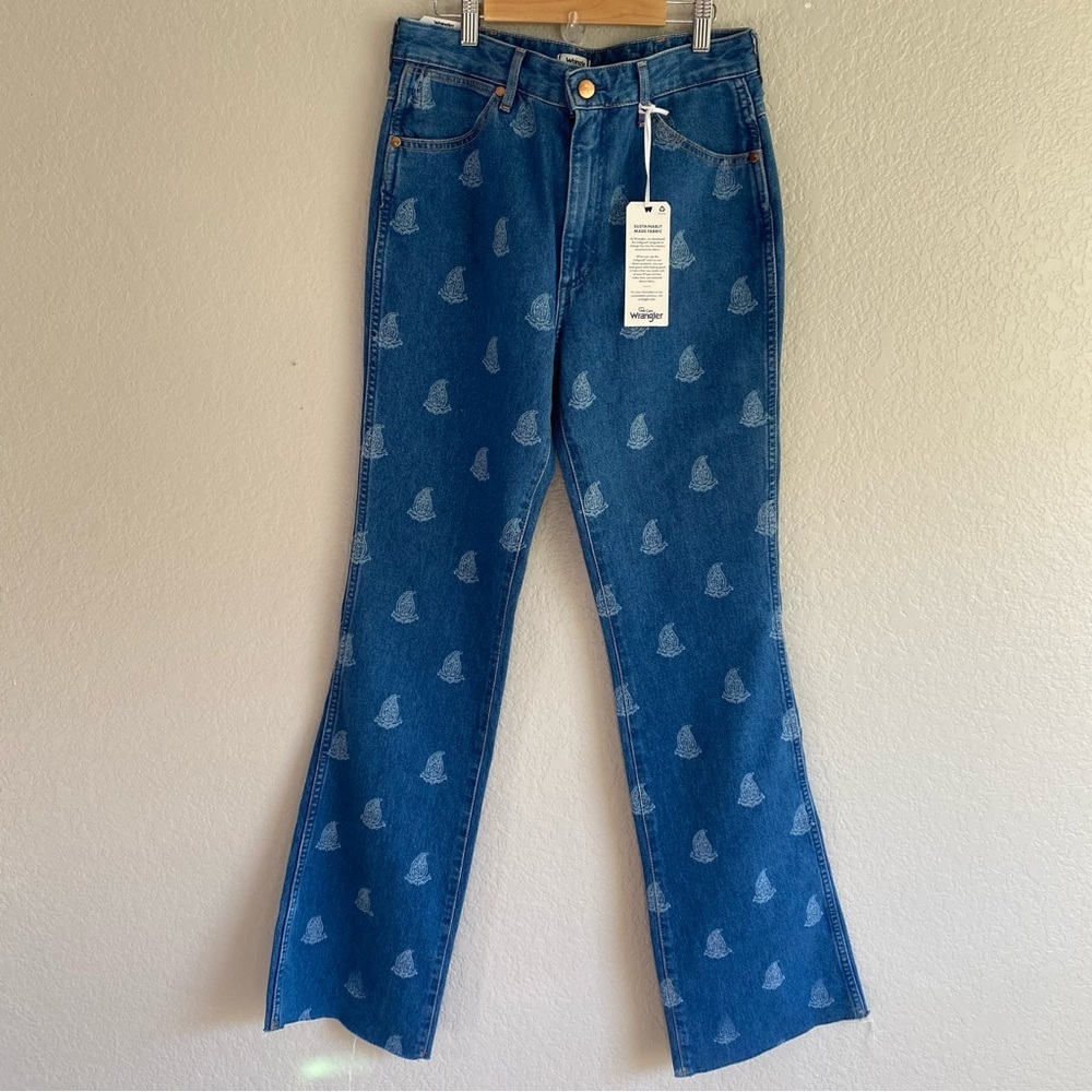 Wrangler Women's  Paisley Print Westward High Rise Raw Hem Bootcut Jeans